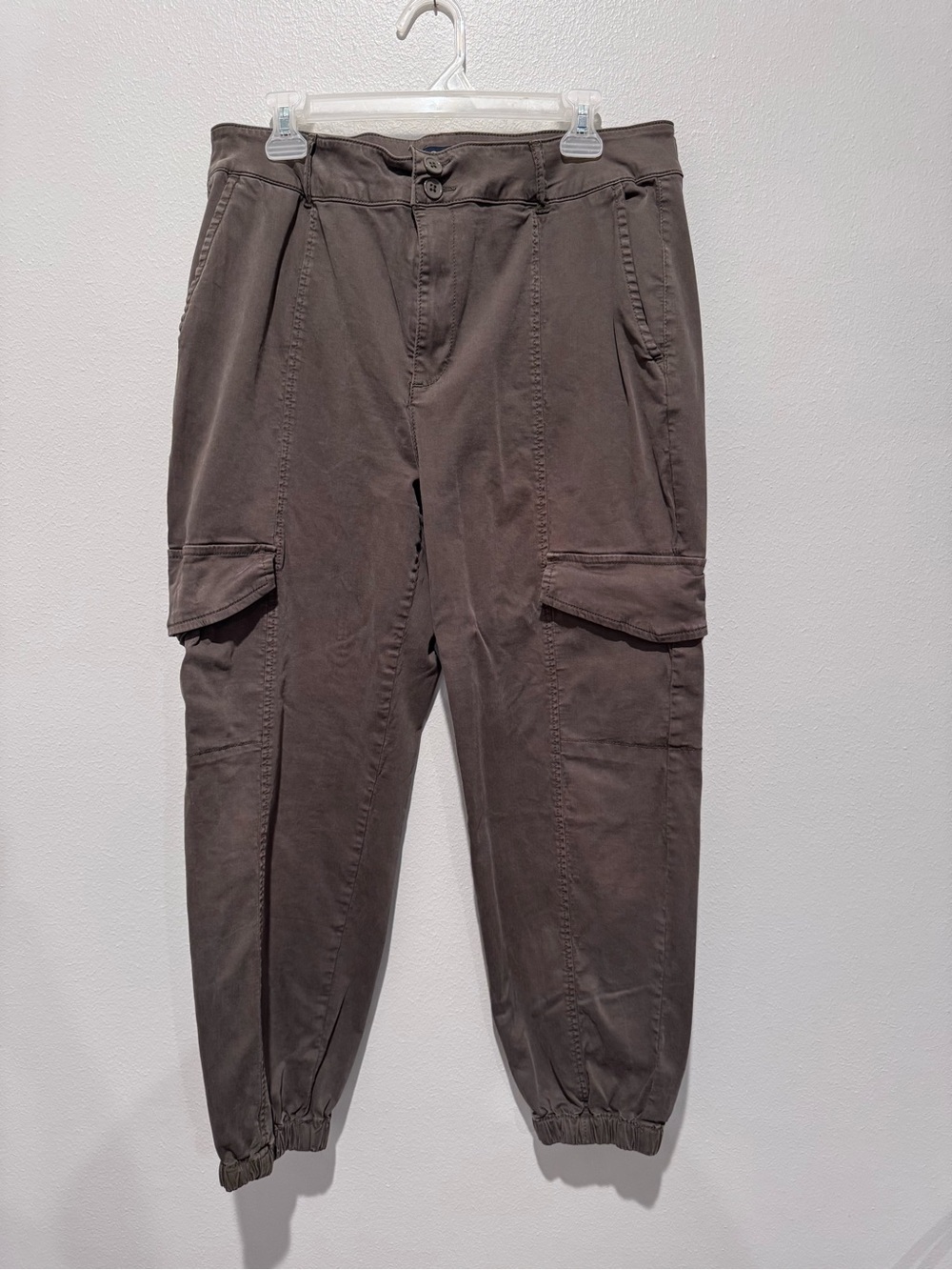 Flag & Anthem Brown Cargo Jogger Pants Women’s 16/33 Utility Tapered